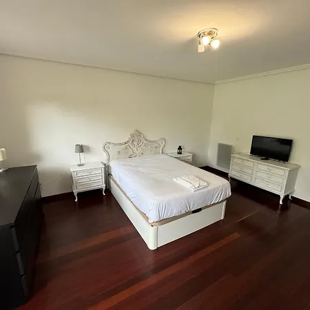 Vila Tanit Oruna